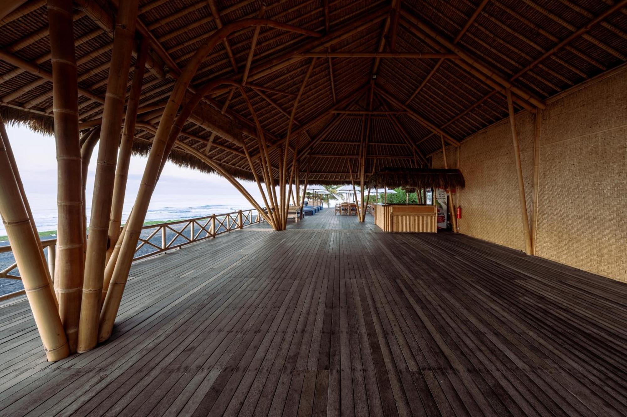 Hotel Komune And Beach Club Bali Keramas Ngoại thất bức ảnh