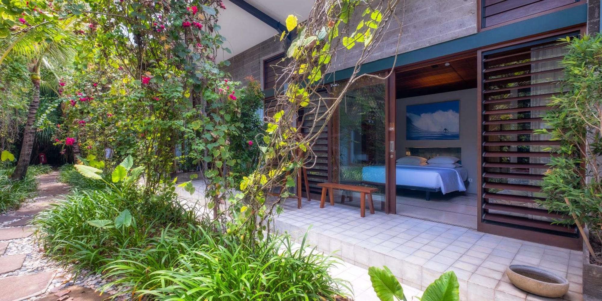 Hotel Komune And Beach Club Bali Keramas Ngoại thất bức ảnh