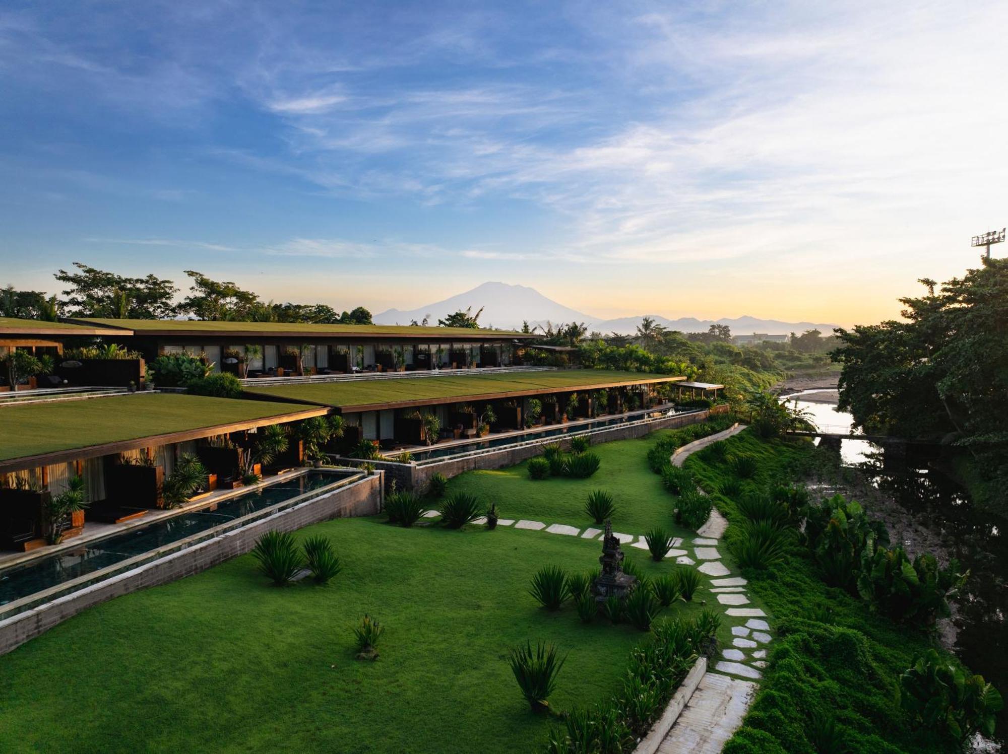 Hotel Komune And Beach Club Bali Keramas Ngoại thất bức ảnh
